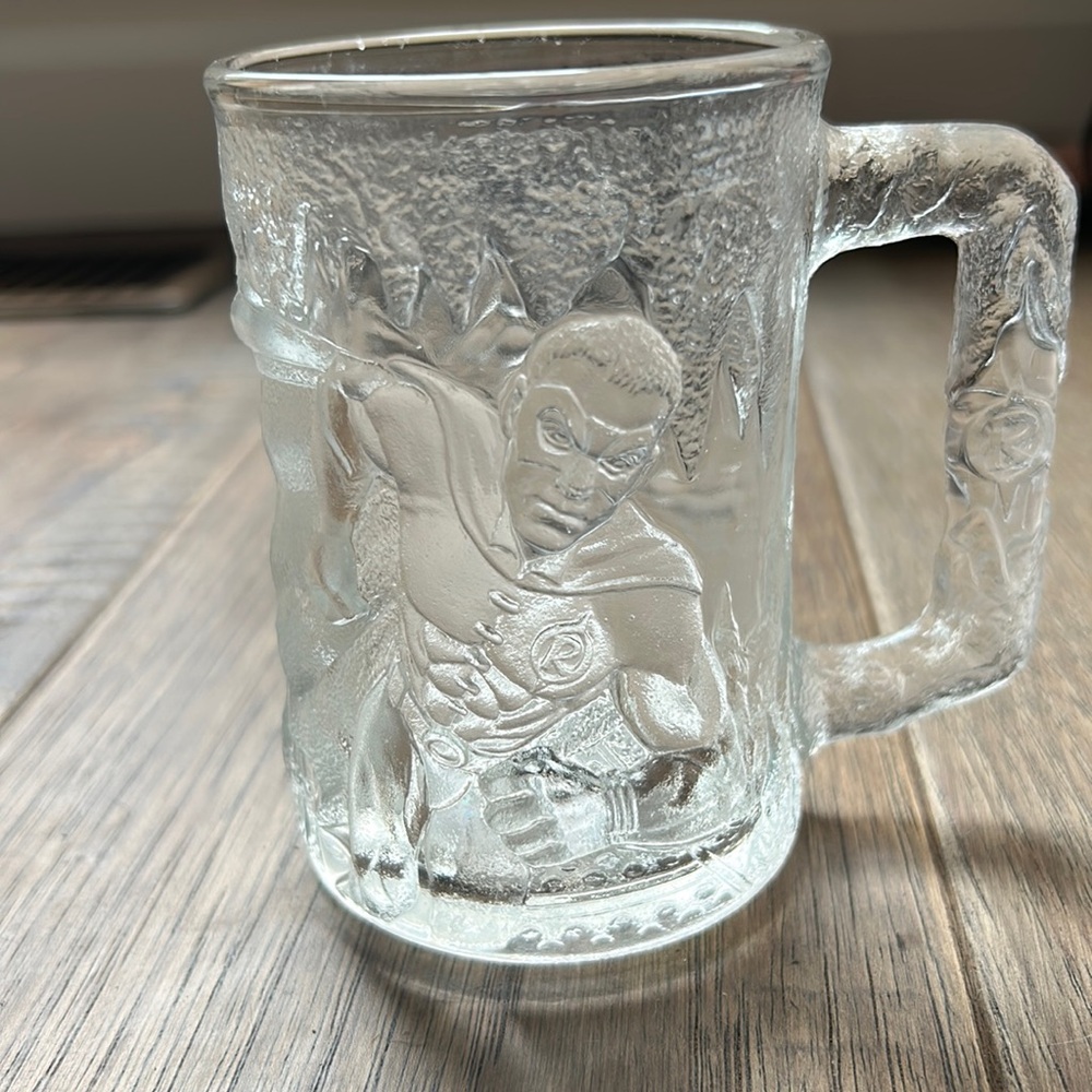 Vintage McDonald’s DC comics Batman and Robin sculpted collector glasses
